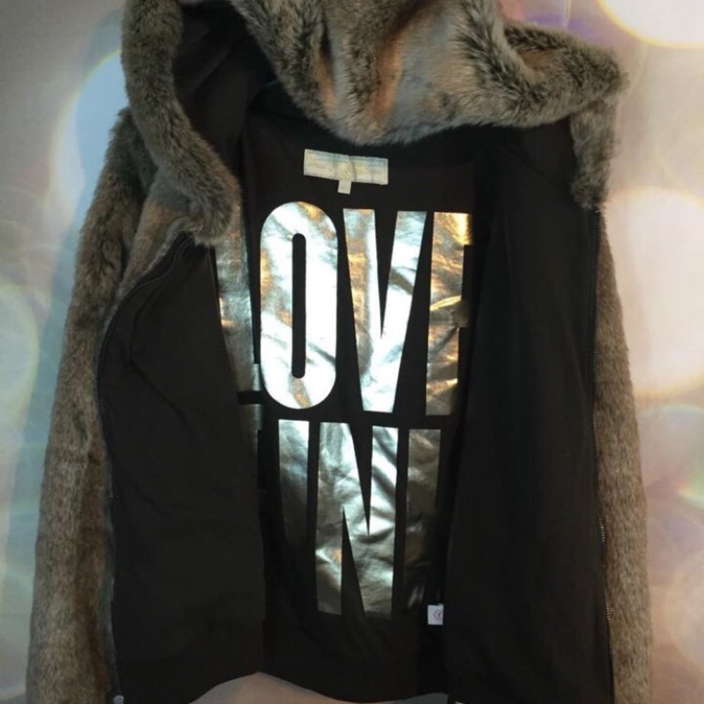 RARE VICTORIA Secret faux fur